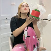 Coline Manila Escort