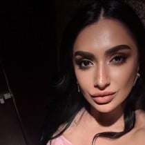 Cristal Smooci model