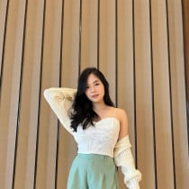 Lita pramesti Smooci model