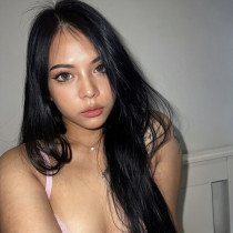 Elsa Smooci model