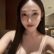 Emma Bangkok Escort