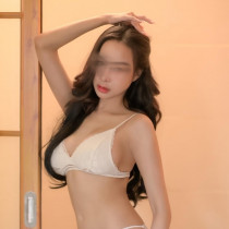 Emmily Singapore Escort