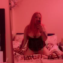 Ewelina Smooci model