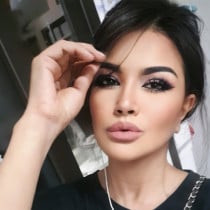 Falicha Smooci model