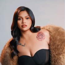 Gee Anne Lopez Smooci model