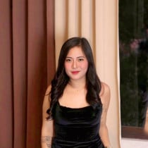 Lexy Manila Escort