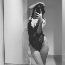 Giana Manila Escort