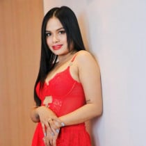 Gwen Manila Escort