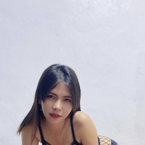 Ivy Smooci model