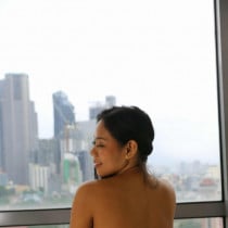 Jade Smooci model