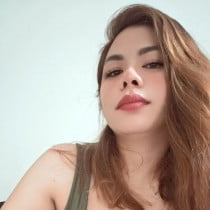 Julia Manila Escort