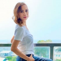 June Bangkok Escort