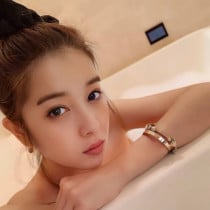 Keiko Smooci model