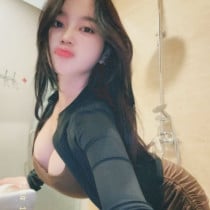 Kenii Jakarta Escort