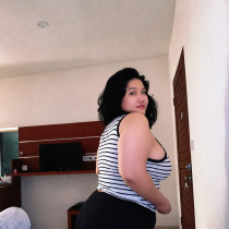 Kimi Moto Bali Escort