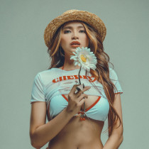 Kira Smooci model