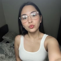 Krizza Manila Escort