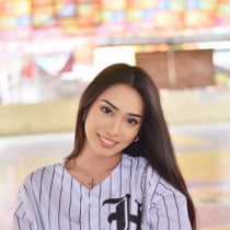 Lacey Manila Escort