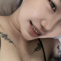 Lesly Smooci model
