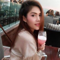 Lily Bangkok Escort
