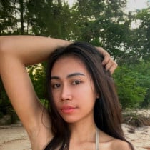 Louise Bangkok Escort