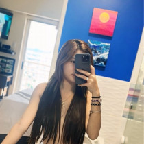 Lovely Manila Escort