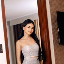 Luna Manila Escort