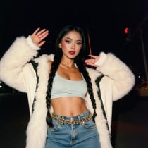 Mae Manila Escort