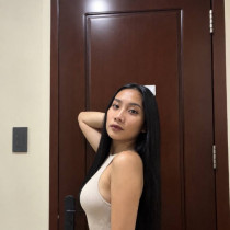 Mae Manila Escort