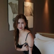 Manaw Bangkok Escort