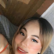Meiko Ang Smooci model