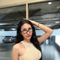 Meylinda Jakarta Escort