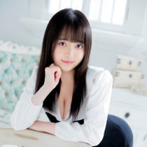 Minami Aragaki Smooci model