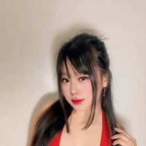 Mira Smooci model