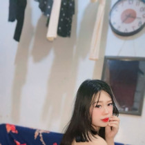 Mira Smooci model