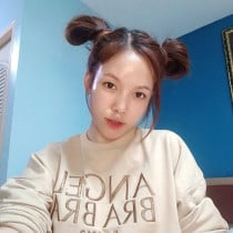 Molly Bangkok Escort