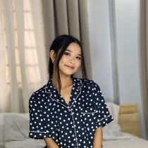 Molly Manila Escort