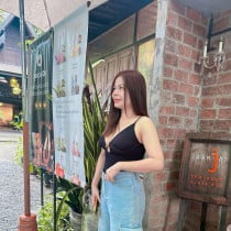 Mona Bangkok Escort