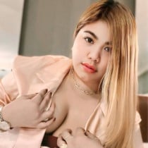 Nadeshiko Macky Manila Escort