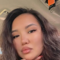 Nadya Manila Escort