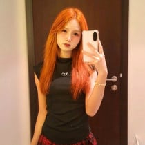 Nami Smooci model