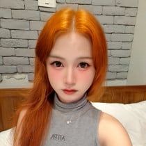 Nami Smooci model