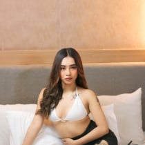 Natasha Manila Escort