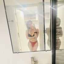 Nicole Manila Escort