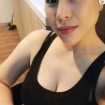 Nicole Manila Escort