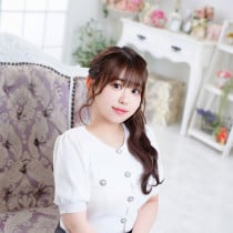 Niina Shirashi Smooci model