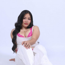 Pam Smooci model