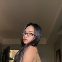 Pola Manila Escort