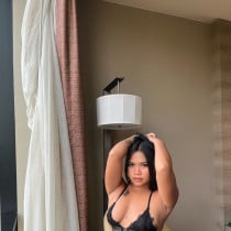 Pola Manila Escort
