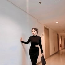 Queen Manila Escort
